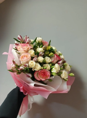 Букет «Искра любви» от интернет-магазина цветов в 