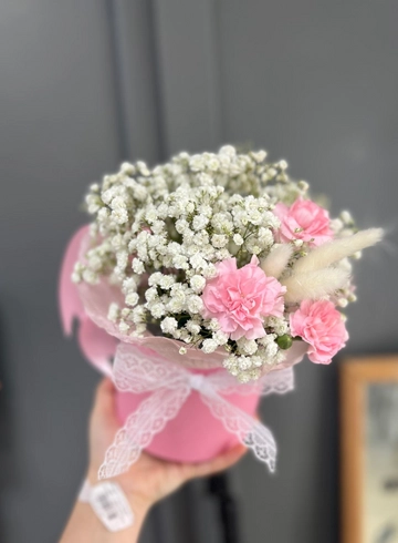 Шляпная коробка &laquo;Нежное  облако&raquo; от интернет-магазина цветов в 