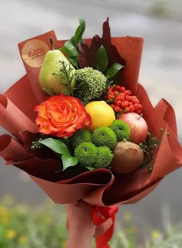 Букет &laquo;Симфония мини&raquo; от интернет-магазина цветов в 