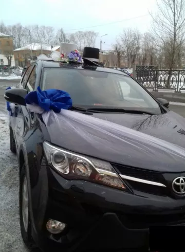 Оформление автомобиля  «Свадебная церемония» от интернет-магазина цветов в 