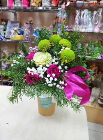 Новогодняя композиция «Зимняя мелодия» от интернет-магазина цветов в 