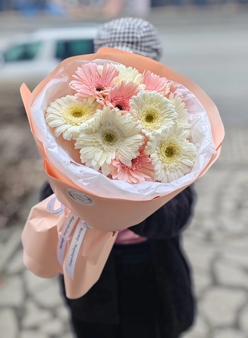 Букет «Герда» от интернет-магазина цветов в 