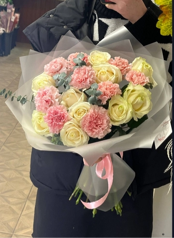 Букет &laquo;Карина&raquo; от интернет-магазина цветов в 