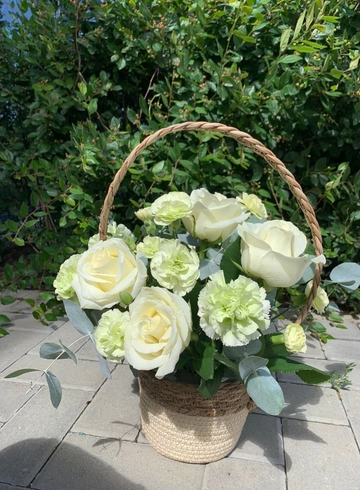 Композиция «Пломбир» от интернет-магазина цветов в 