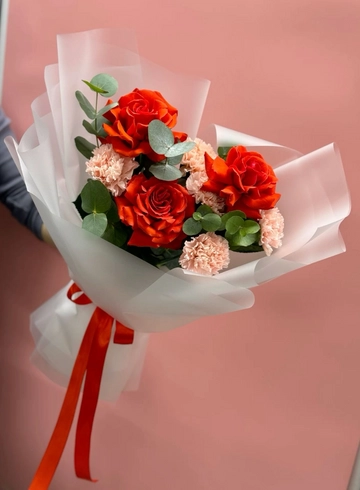 Букет «Бланка» от интернет-магазина цветов в 