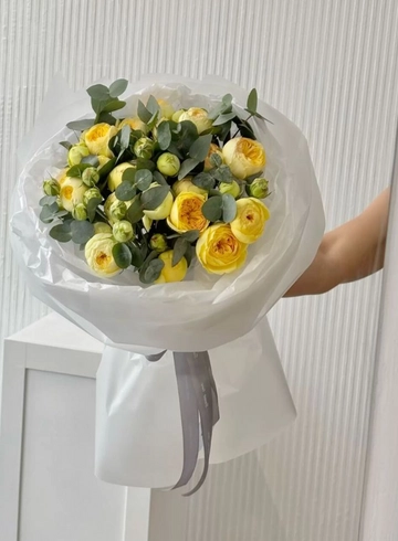 Букет «Яркий» от интернет-магазина цветов в 